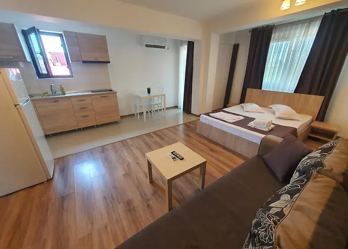 Apartment Villa Бухарест