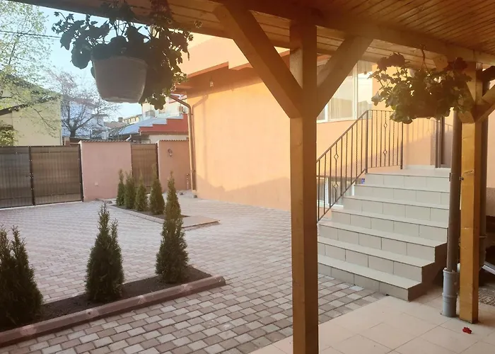 Апартаменти Apartment Villa